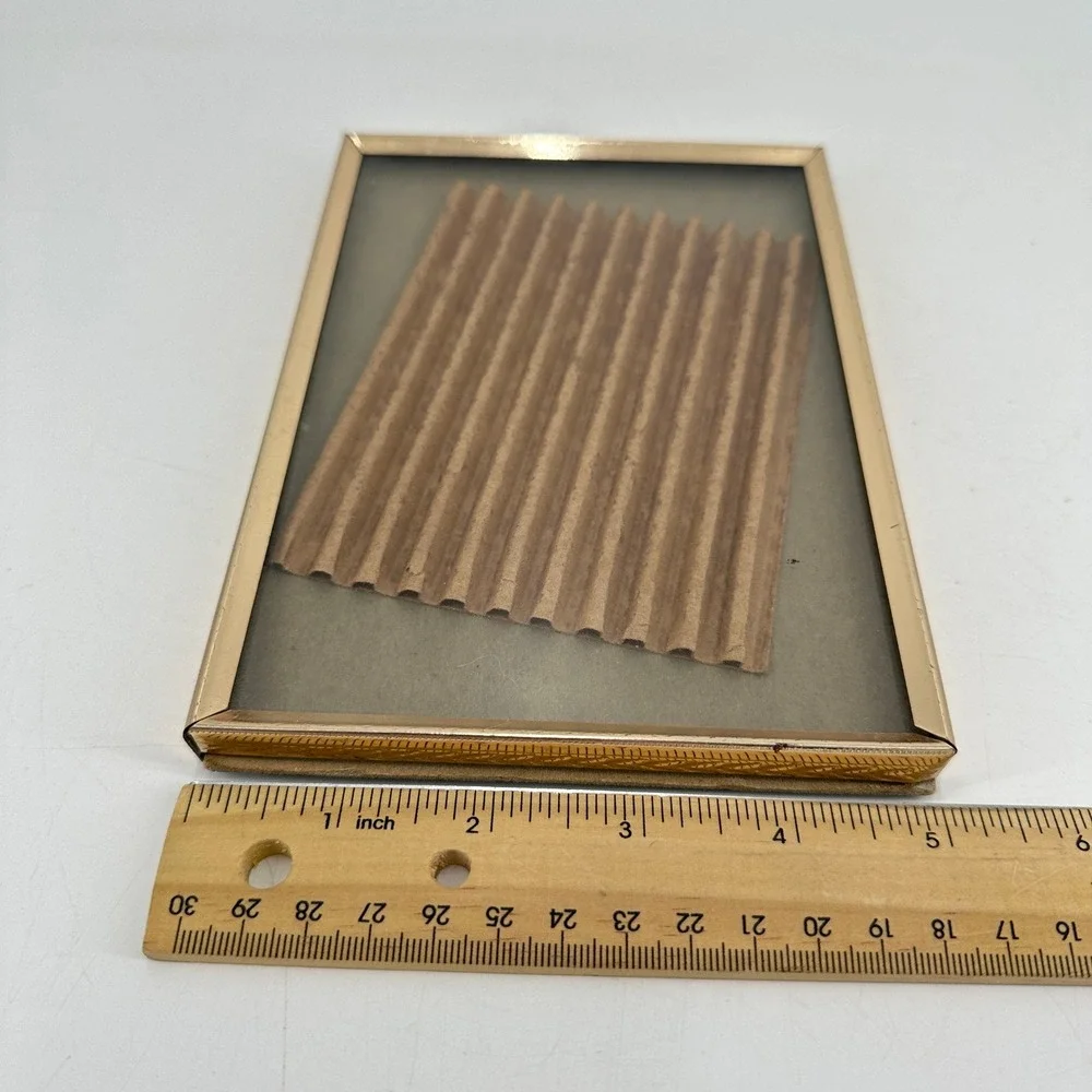 N/A gold tone